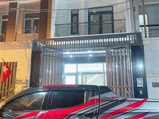 Hàng hot trong phân khúc hẻm đẹp như mặt tiền đang có dòng tiền tốt phan huy ích 68m2