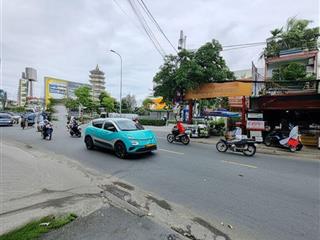 Rẻ bất ngờ  đối diện emart  hẻm 4m thông  dt 46 m2 ngang lớn 4.5m 2 tầng chỉ 5.99 tỷ còn tl