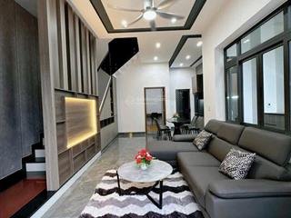Chuyển nơi ở bán nhà gấp đường tô ký, quận 12, dt 60m2 hxh, 1t 1l 2pn shr