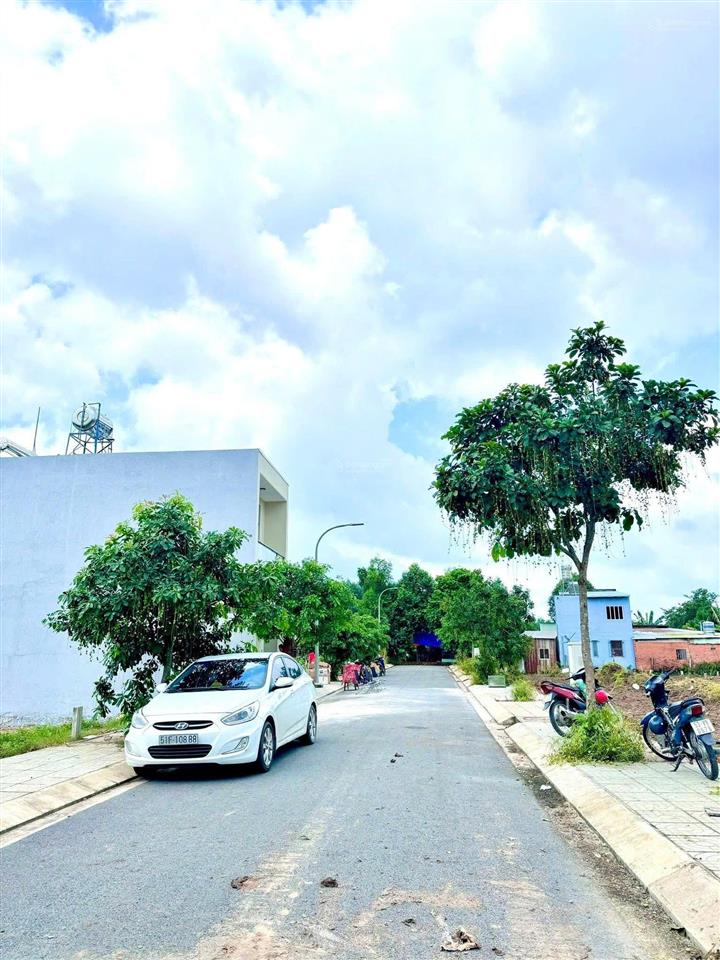 Bán đất củ chi 520 triệu dt 95m2 full thổ cư shr cách vành đai 4 3km đường nhựa 5m xây dựng tự do