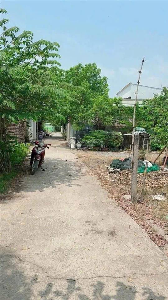 Bán lô đất dt 85m2 giá 400tr shr bình mỹ, củ chi, kế bên sông sài gòn ngay chân cầu phú cường