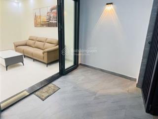 Bán nhà vị trí 1/ đường số 5 dt 70m2 1 trệt 1 lầu, 2 phòng ngủ giá 2tỷ670tr ở p. linh xuân thủ đức