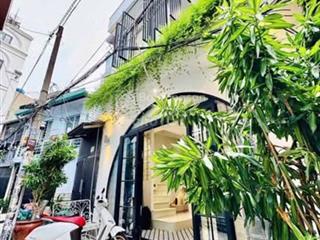 Siêu phẩm sát mặt tiền  hoàng hoa thám  phú nhuận  3 tầng 5pn  5mx13m(65m2)  hơn 9 tỷ xíu