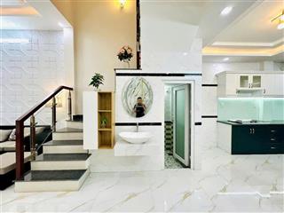 Bán gấp nhà bình tân 2,2t/80m2, 3pn. shr. đường oto. đầu tư cho thuê dễ thanh khoản