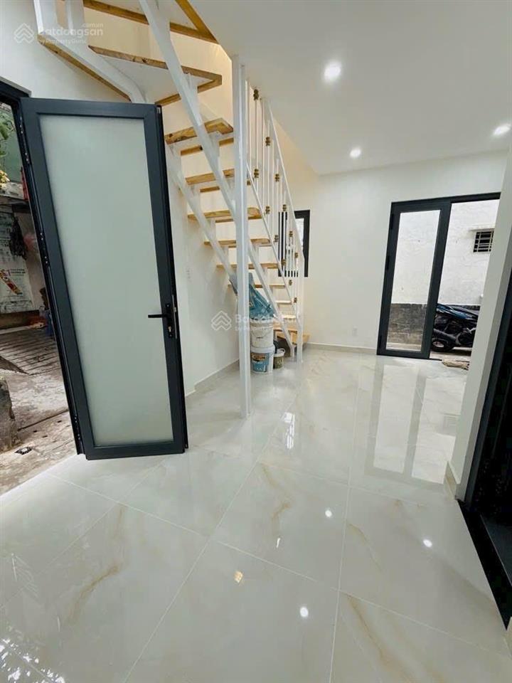 Cần tiền gấp bán nhà tân thới hiệp q12 1,45 tỷ 80m2 1 trệt 1 lầu dâng cho thuê 10tr/tháng