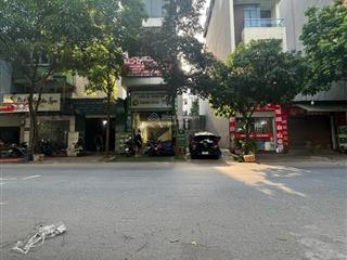 Nhà mặt phố mậu lương, 56m2, 6 tầng thang máy, vỉa hè, kinh doanh sầm uất, giá tốt