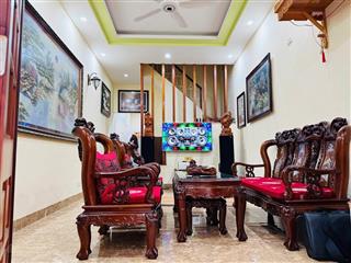 Nhà 68m2 ở kim giang, thanh xuân, 20m ra ô tô, ngõ thông, xây ccmn quá đẹp