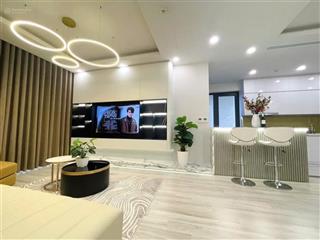 Chính chủ bán căn 3pn 110 cầu giấy center point, dt 86m2, nội thất nhập khẩu, giá 7.5 tỷ