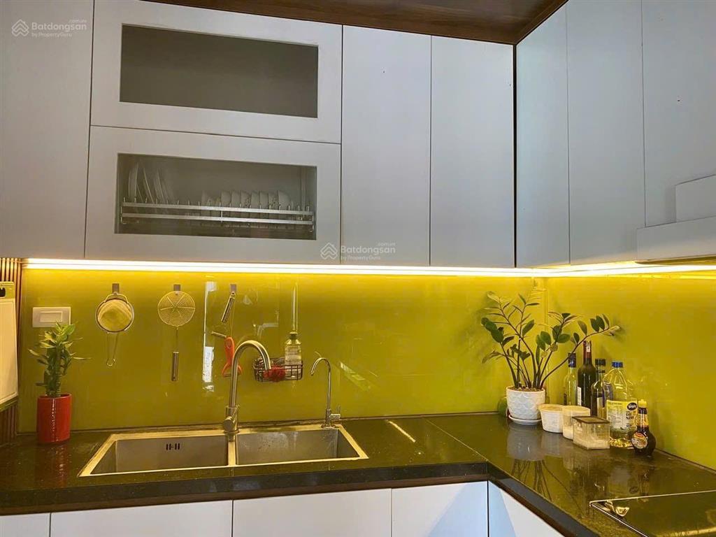 Chính chủ bán căn 2 ngủ mhdi ct5ct6 lê đức thọ, dt 72m2, sẵn sổ, nội thất nhập khẩu, giá 5.7 tỷ