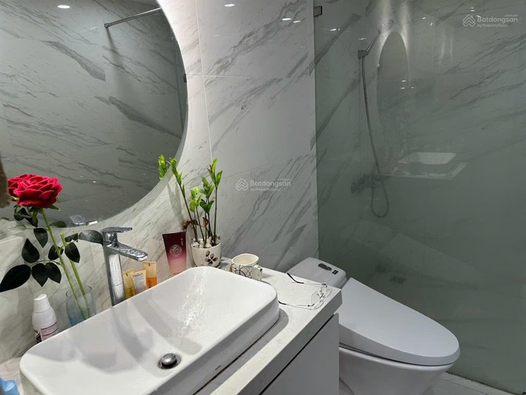 Chính chủ bán căn 2 ngủ mhdi ct5ct6 lê đức thọ, dt 72m2, sẵn sổ, nội thất nhập khẩu, giá 5.7 tỷ