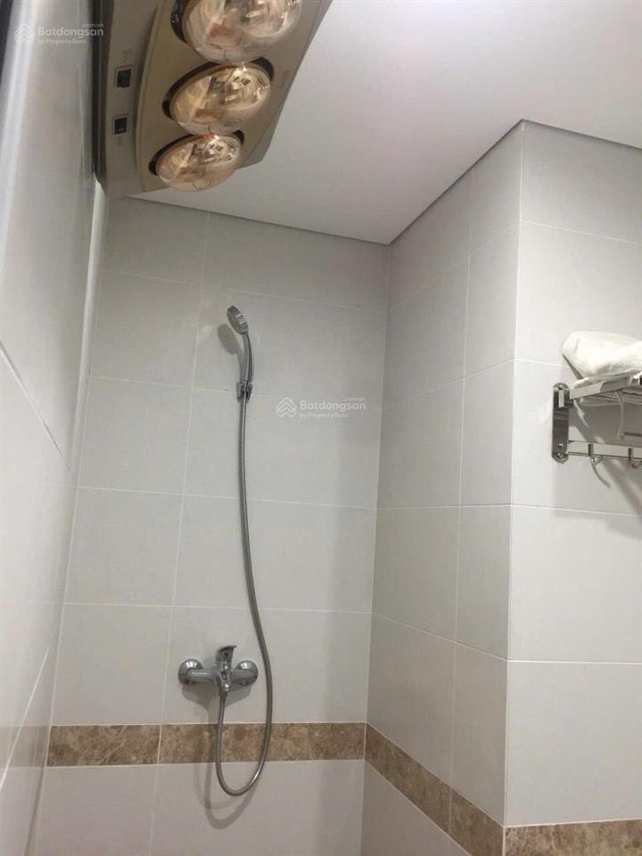Chính chủ bán căn 2pn mỹ đình plaza 2 số 2 nguyễn hoàng, dt 70m, sẵn sổ, đủ nội thất, giá 6.6 tỷ