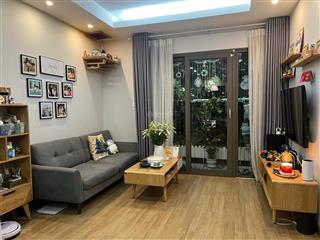 Chính chủ bán căn 2pn home city trung kính, dt 72m, sẵn sổ, full nội thất, có slot ô tô, giá 6.7 tỷ