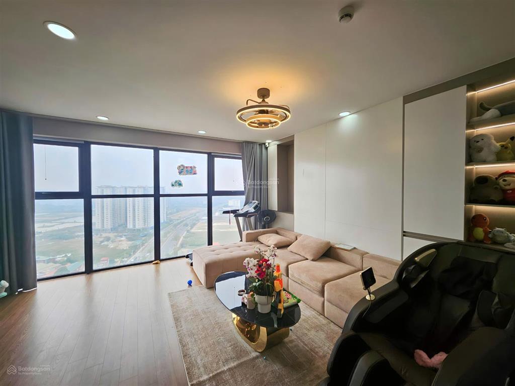 Chính chủ bán căn góc 3pn ct2 viettel the light tố hữu, dt 131m, giá 10 tỷ, sẵn sổ, full nội thất