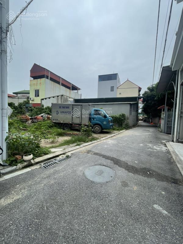 Mảnh đất đẹp nở hậu đa tốn ô tô tải vào đất, gần hồ điều hoà,trường,chợ, tiện ra vào tốc 5b,vin1