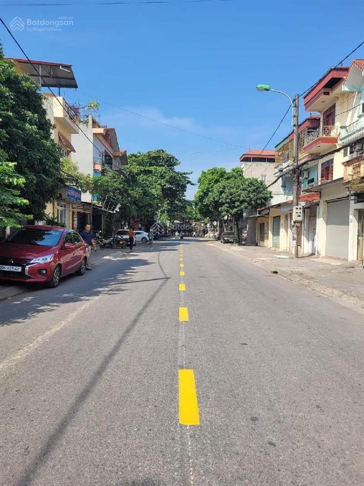 Đất phân lô trâu quỳ, 2 mặt đường ,1 mặt thông ô tô bàn cờ, 1 mặt vỉa hè, ô tô tránh,kinh doanh