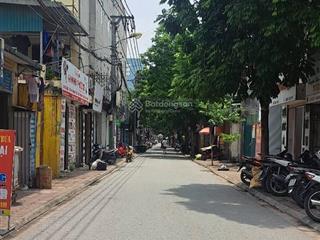 Đất cửu việt 2, trâu quỳ,3 thoáng, ô tô tránh,đông đúc sinh viên của trường nông nghiệp, kinh doanh