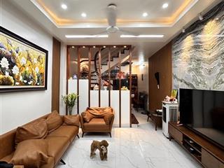 Bán nhà phố bạch mai  đi bộ 30m ra mặt phố ô tô đua  full nội thất  24m2  5,6 tỷ