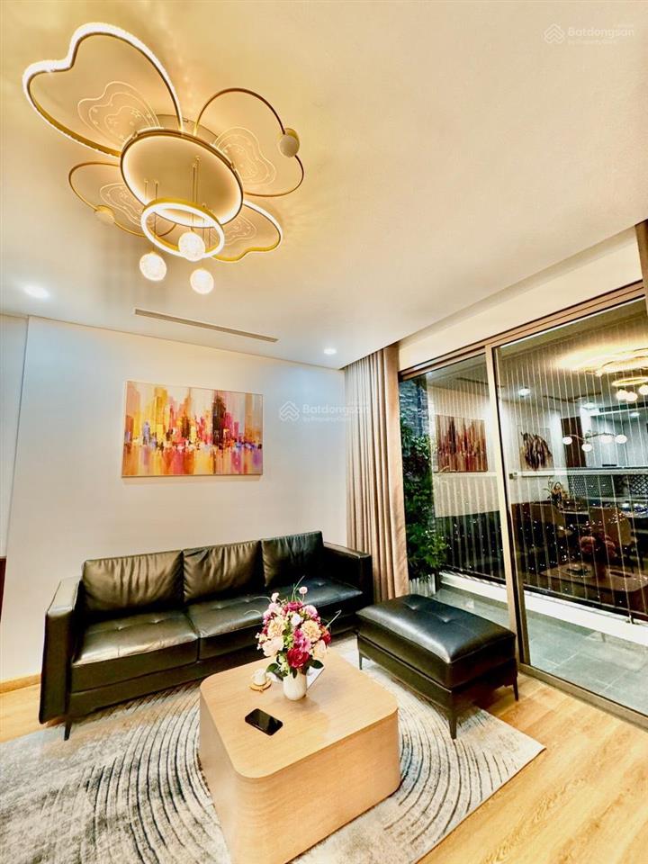 Bán căn mulberry 125m2 (3n2w), full nt nhập khẩu, tầng trung view thành phố, sẵn sổ. 0792 826 ***