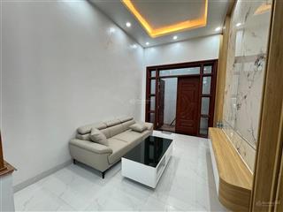 Quá đẹp! phân lô cầu giấy, 10m ra ô tô, kinh doanh, lô góc, gần nhiều trường đại học, ở luôn