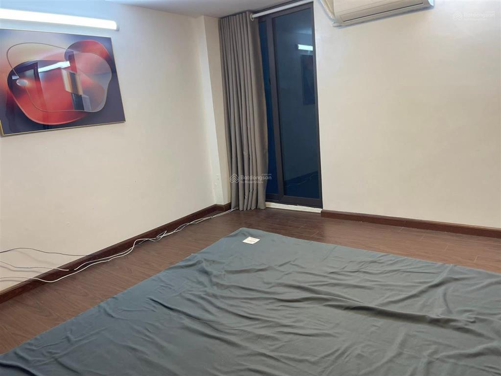 Rẻ nhất ba đình, 45m2, lô góc, gần phố, về ở luôn, gấp rất gấp chủ có việc cần bán ngay