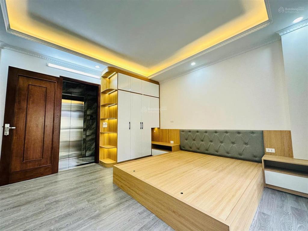 Gấp! nhà phân lô phố vĩnh phúc ba đình, 6t thang máy, lô góc, gần phố, full nội thất xịn, 48m2*6t