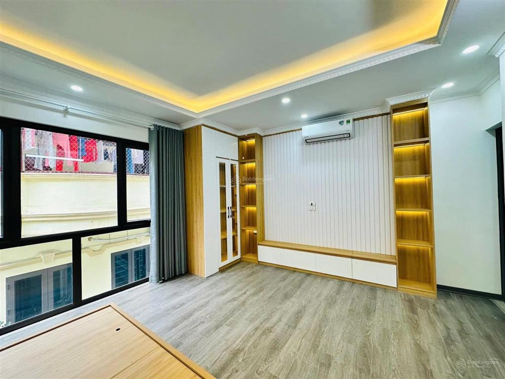 Gấp! nhà phân lô phố vĩnh phúc ba đình, 6t thang máy, lô góc, gần phố, full nội thất xịn, 48m2*6t