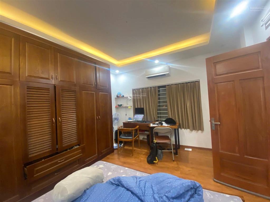 Phân lô phố đội cấn, ngõ ô tô, 2 thoáng, ra phố vài bước, kinh doanh, full nội thất đẹp, 42m2*5t.