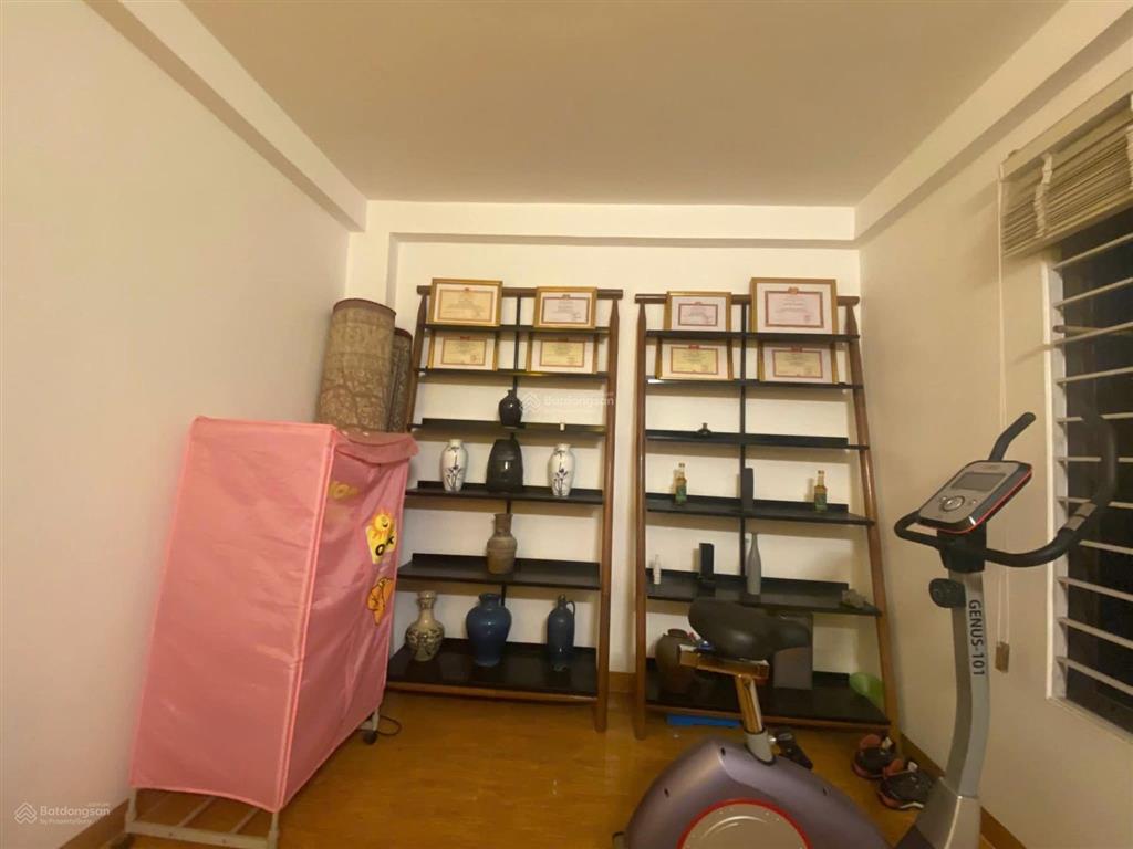 Phân lô phố đội cấn, ngõ ô tô, 2 thoáng, ra phố vài bước, kinh doanh, full nội thất đẹp, 42m2*5t.