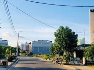 Chính chủ cần bán lô đất song song võ chí công, ngay cầu khuê đông, đối diện công viên