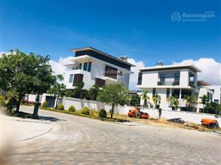 Chính chủ cần bán gấp biệt thự kđt số 3 view công viên, ngay đh y phan châu trinh