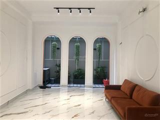 Bán nhà quốc hương ngay lê văn miến thảo điền 23 tỷ