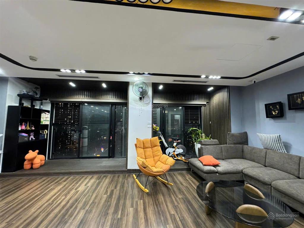 Quỹ căn hồ gươm plaza siêu phẩm lô góc, 3 ngủ, tầng trung, 141m2, full nội thất giá nét 7.05 tỷ