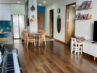 Chị em cần bán gấp căn 2 ngủ, 2 vệ sinh, 74.2m2, tầng 15, full nội thất, giá siêu tốt nhỉnh 5 tỷ