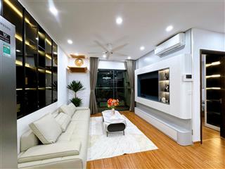 Bán căn lô góc, full nội thất, rộng 87m2, tầng trung, ban công đông nam, giá nhỉnh 6 tỷ.