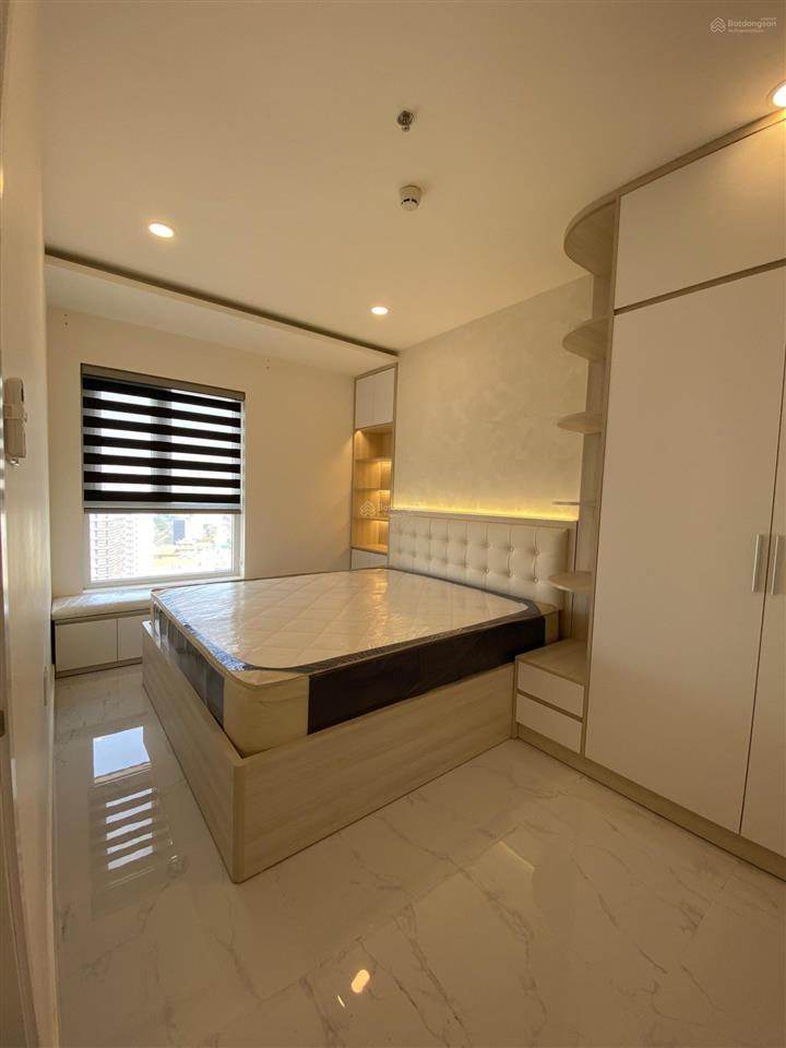 Cho thuê căn hộ sky center  q. tân bình  studio 1wc  nhà đẹp. giá chỉ 11tr/th.  0961 663 ***