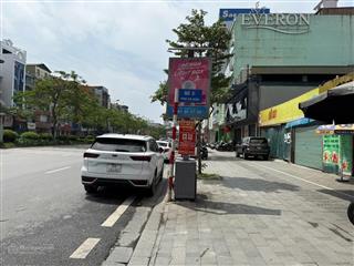 Bán nhà xã đàn, đống đa, 8,7 tỷ, 36m2, dân xây, ô tô, đầu tư