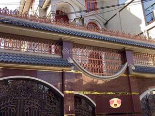 Biệt thự hxh tránh nhau đường nguyễn trọng tuyển, tân bình  dt 7.5 x 15m  3 tầng  giá 20 tỷ