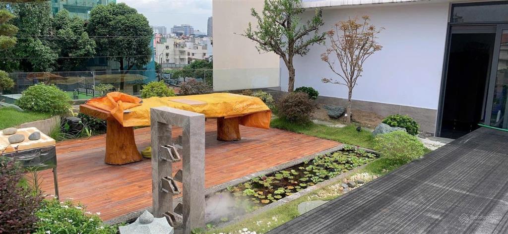 Bán nhà siêu biệt thự đường đặng văn ngữ, phú nhuận  dt 8 x 23 vuông vức  3 tầng  giá 32 tỷ