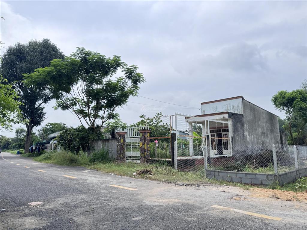 Hàng đẹp xuất hiện ngay 241.5m2 thổ cư 100% nở hậu vuông vắn 5x49m, quy hoạch kdc hiện hữu