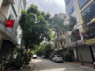1 lô duy nhất dv văn khê, 50m2/4.2m mt, không lỗi phong thuỷ, chỉ 10.x tỷ