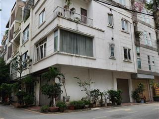Bán nhà căn góc phân lô tô hiệu, bà triệu, hà đông, 48m2 x 4 tầng, giá 12 tỷ, đường 2 ô tô tránh