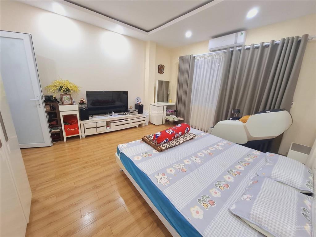 Bán nhà phân lô chiến thắng, văn quán, 40m2 x 5 tầng, giá 13.3tỷ, đường rộng ô tô tránh nhau