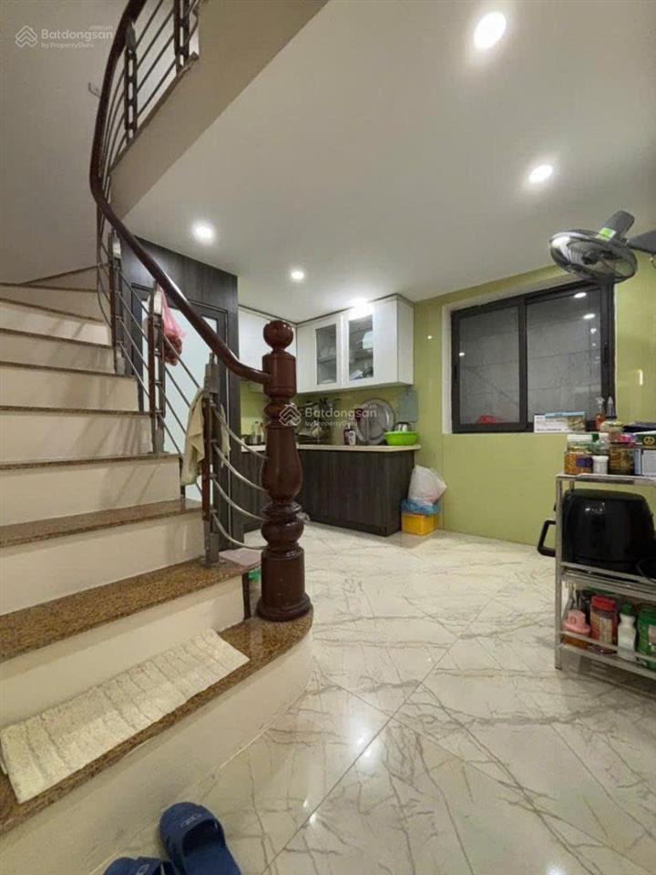 Bán nhà phân lô tô hiệu, hà đông, 52m2 x 4 tầng, giá 12.9 tỷ, đường rộng ô tô tránh