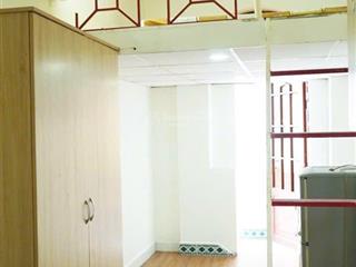 Nhà 6m x 20m, đầy đủ nội thất 19pn, 19wc giáp q3