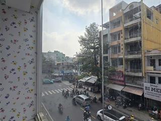 Cho thuê mbkd 330m2 căn góc mặt tiền nguyễn trãi q5