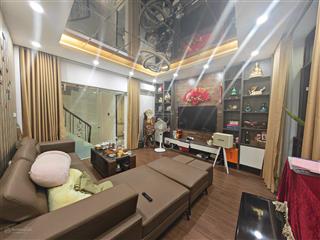 Bán nhà phố nhật chiêu, quận tây hồ ôtô đỗ cửa. gần hồ tây, giá chỉ 11.5 tỷ