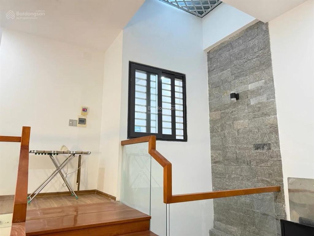 Bán nhà 3 tầng mặt tiền nguyễn lữ nam việt á  giai đoạn 1. giá  10,8 tỷ