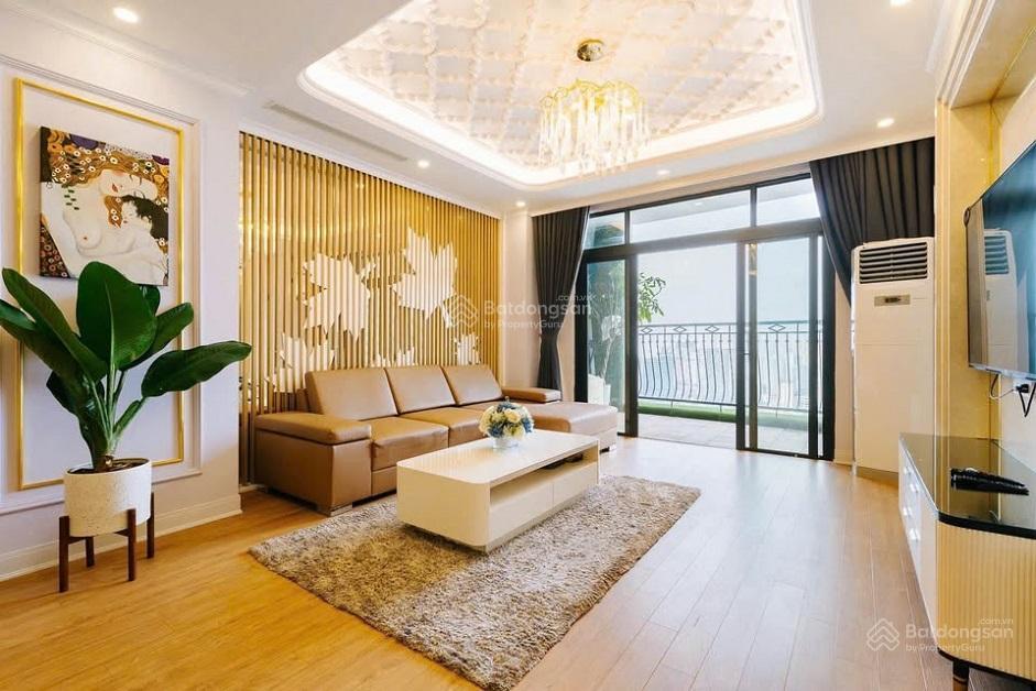 Chung cư tsq euroland 225m 4 ngủ 4 ban công view hồ