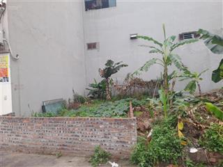 Đất biên giang mặt đường trục chính kinh doanh