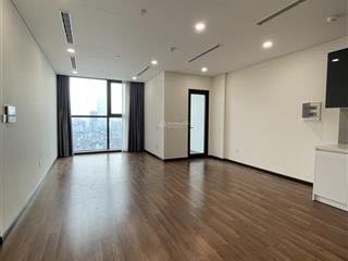 Hot cho thuê căn hộ 3 ngủ 110m2 đồ cơ bản mipec rubik, giá 20tr/tháng.  0355965'987